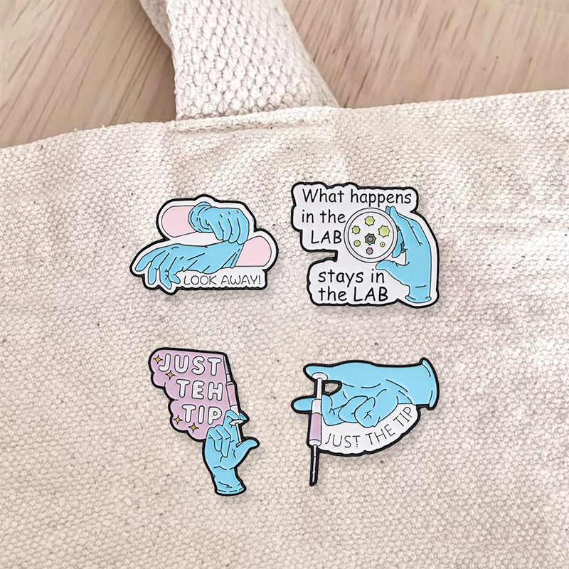 Medical Lab Quotes - Pin de Esmalte com Citação Engraçada